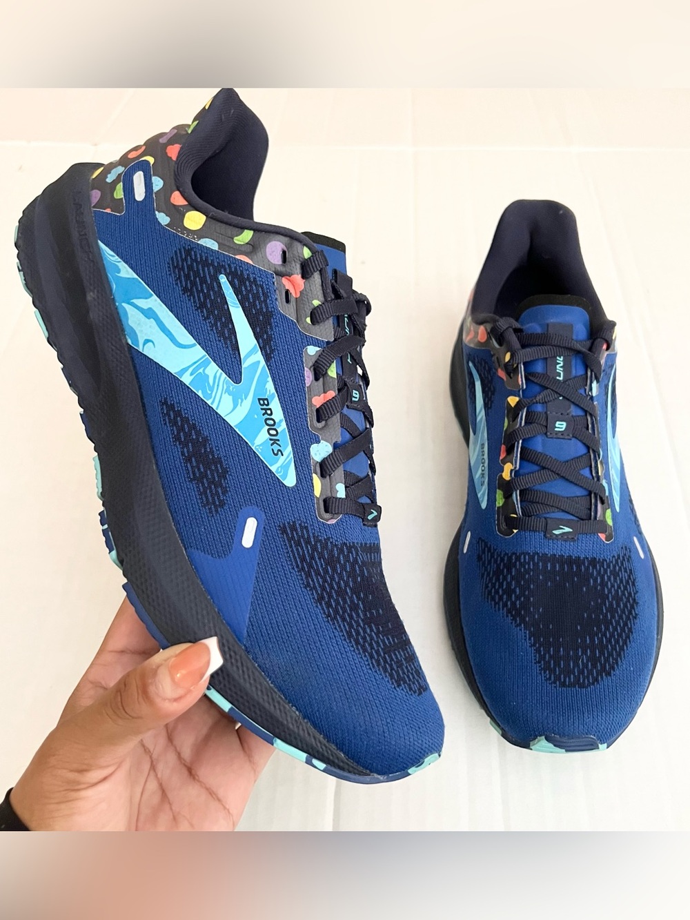 Brooks | Lauch 9 Bowl O’ Multi Color Blue Running Shoes